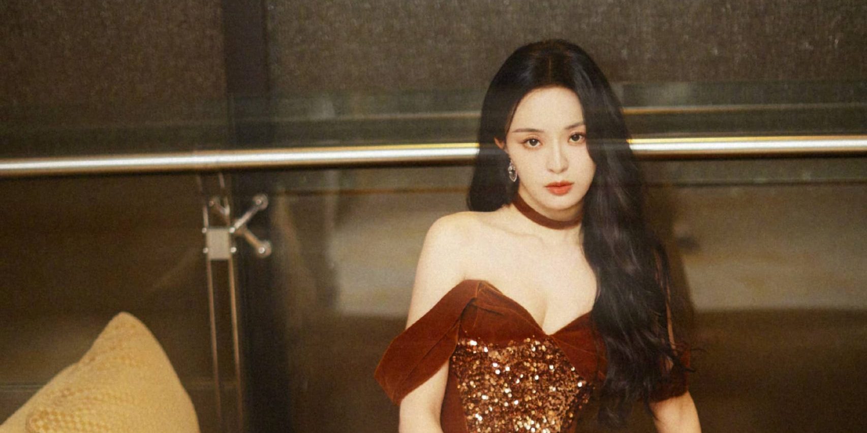 李莎旻子：主持姐姐好美