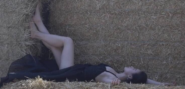 李梦光脚丫美腿，又酷又美