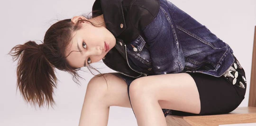 江疏影姐姐美拍，这大长腿确实让人羡慕