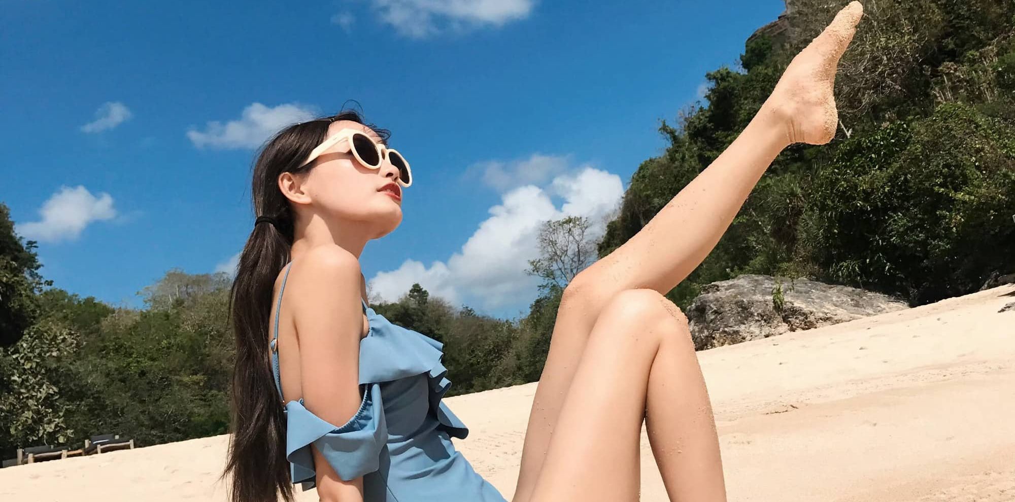 林小宅，蓝色泳装穿搭精选