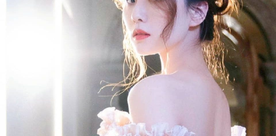 刘诗诗壁纸精选：高贵典雅的女明星